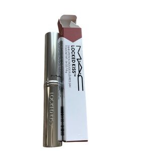 MAC Locked Kiss 24 hour Lipstick - Extra Chili #99 Full Size New In Box